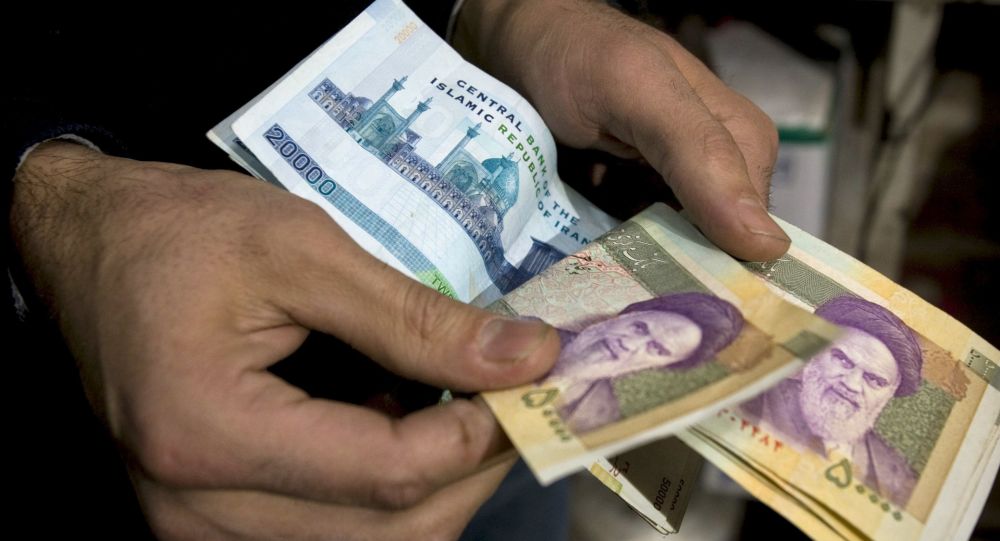 افزایش ۵۰ درصدی حقوق کارمندان دولت در سال آینده