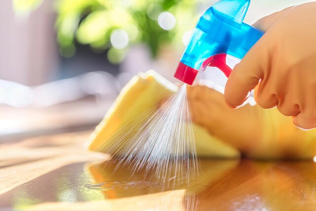 ضدعفونی کردن سطوح با هیدروژن پر اکسید، تهدیدی برای سلامت است