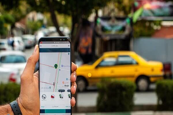 اشتغال بازنشستگان در تاکسی‌های اینترنتی در مسیر «قانونی» شدن/ استمرار فعالیت بدون قطع «مستمری»